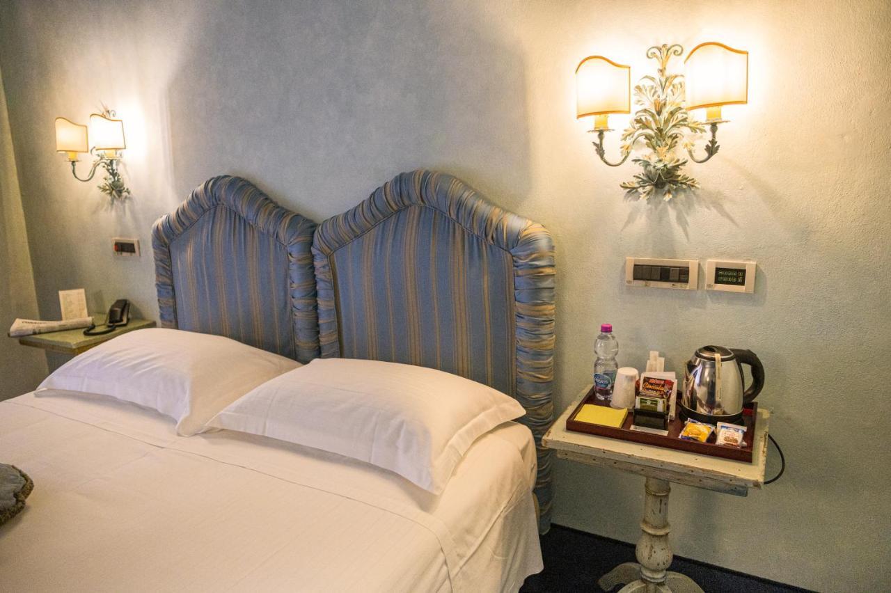 Hotel Boccaccio Calcinaia Kültér fotó