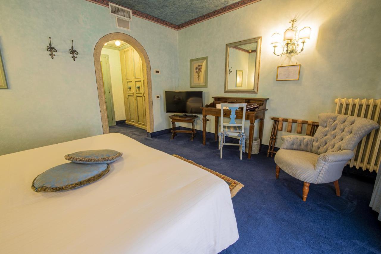 Hotel Boccaccio Calcinaia Kültér fotó