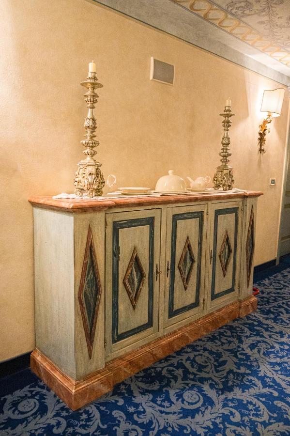 Hotel Boccaccio Calcinaia Kültér fotó